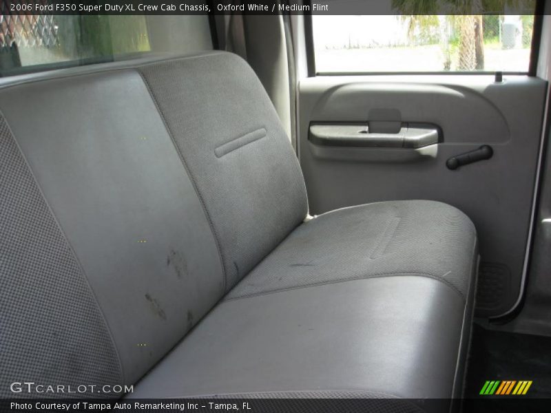 Oxford White / Medium Flint 2006 Ford F350 Super Duty XL Crew Cab Chassis