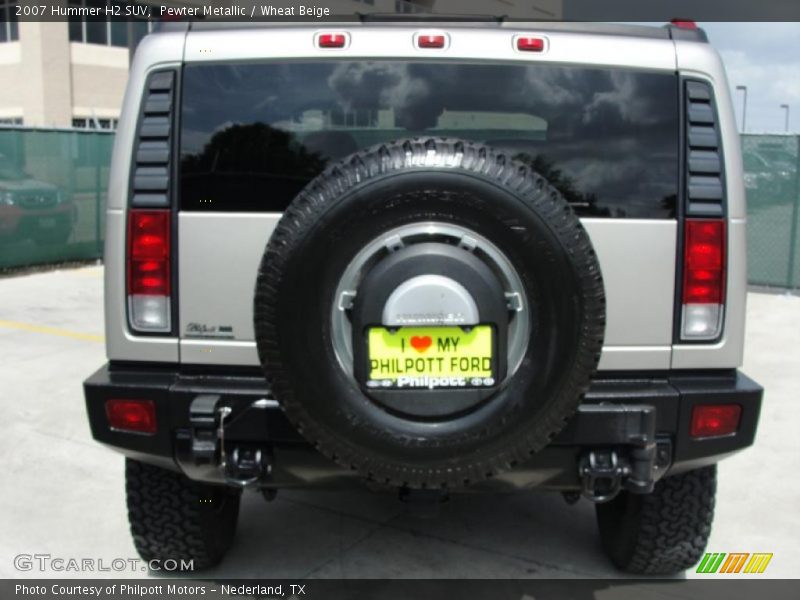 Pewter Metallic / Wheat Beige 2007 Hummer H2 SUV