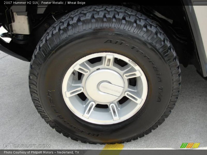 Pewter Metallic / Wheat Beige 2007 Hummer H2 SUV