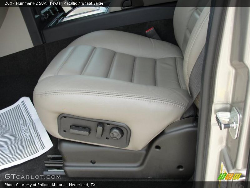 Pewter Metallic / Wheat Beige 2007 Hummer H2 SUV