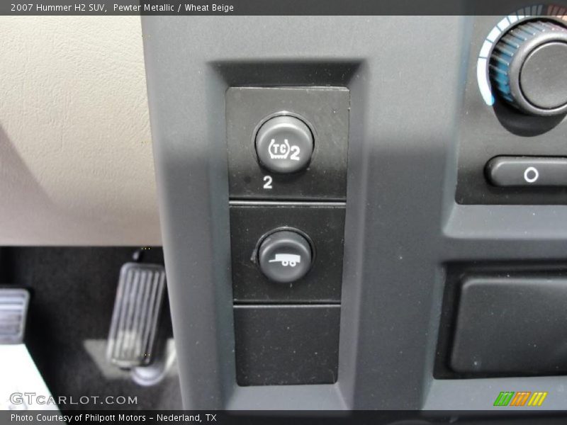 Pewter Metallic / Wheat Beige 2007 Hummer H2 SUV