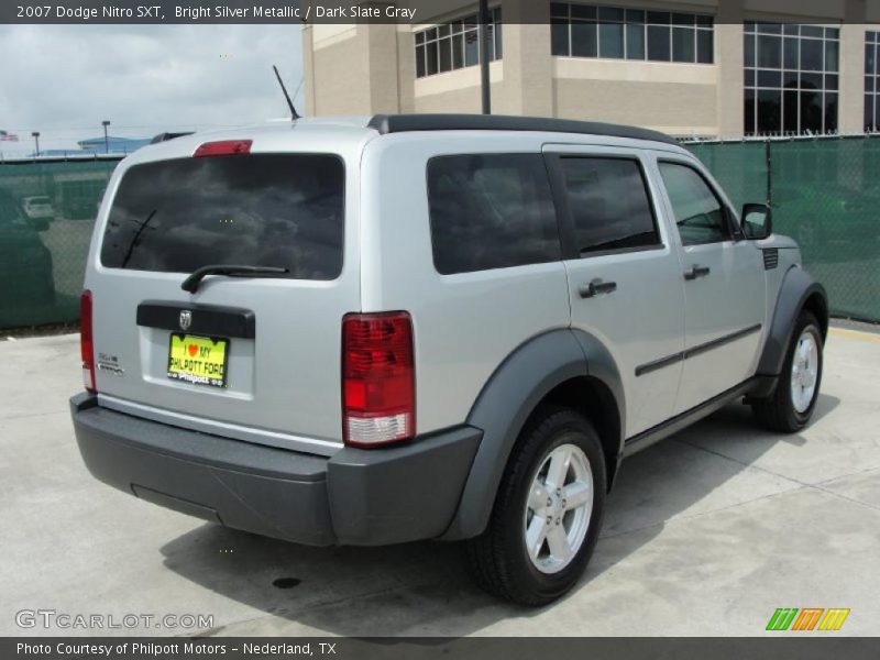 Bright Silver Metallic / Dark Slate Gray 2007 Dodge Nitro SXT