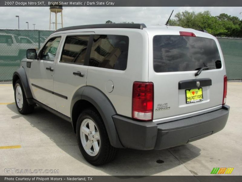 Bright Silver Metallic / Dark Slate Gray 2007 Dodge Nitro SXT