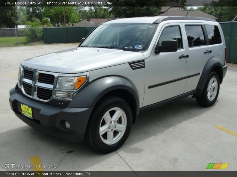 Bright Silver Metallic / Dark Slate Gray 2007 Dodge Nitro SXT