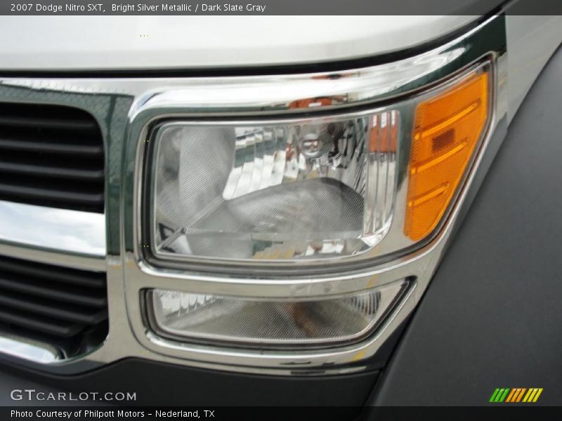 Bright Silver Metallic / Dark Slate Gray 2007 Dodge Nitro SXT