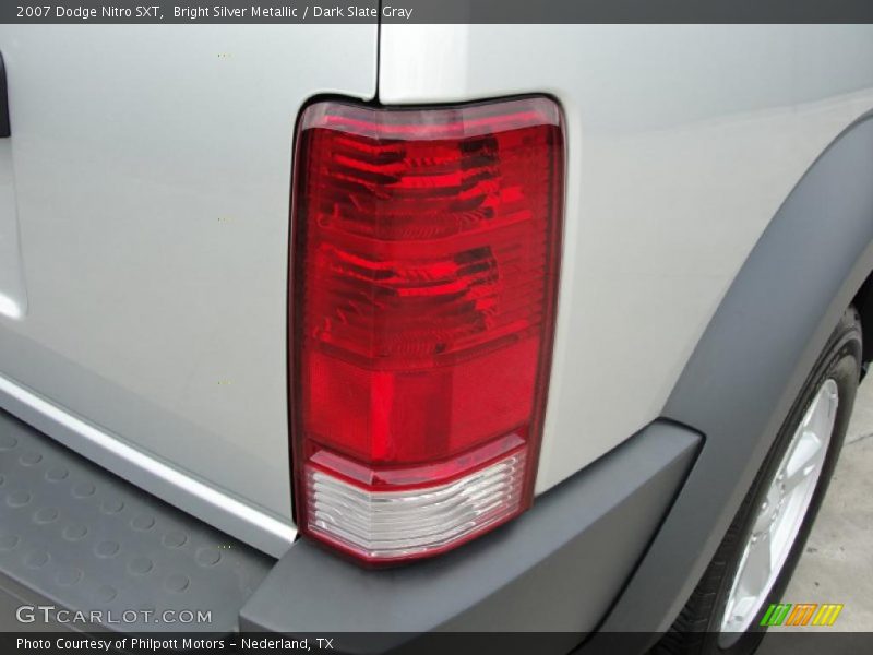 Bright Silver Metallic / Dark Slate Gray 2007 Dodge Nitro SXT