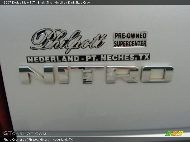Bright Silver Metallic / Dark Slate Gray 2007 Dodge Nitro SXT