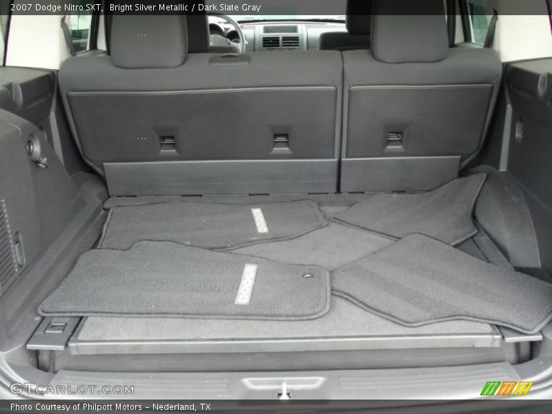 Bright Silver Metallic / Dark Slate Gray 2007 Dodge Nitro SXT