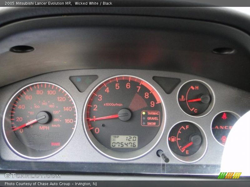 Wicked White / Black 2005 Mitsubishi Lancer Evolution MR