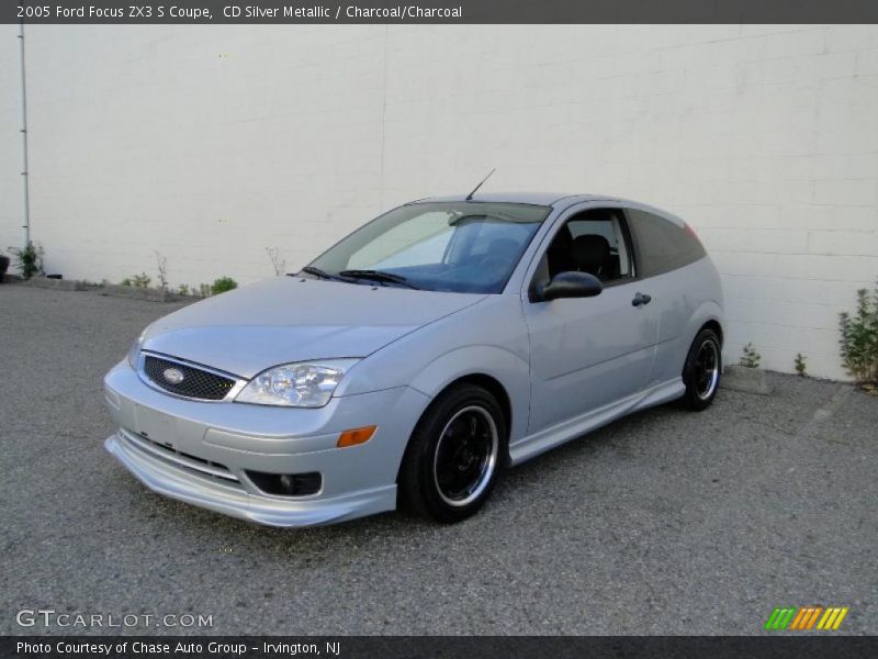 CD Silver Metallic / Charcoal/Charcoal 2005 Ford Focus ZX3 S Coupe