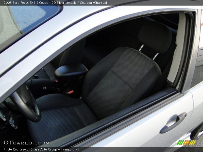 CD Silver Metallic / Charcoal/Charcoal 2005 Ford Focus ZX3 S Coupe