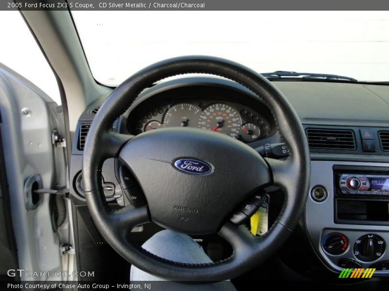 CD Silver Metallic / Charcoal/Charcoal 2005 Ford Focus ZX3 S Coupe