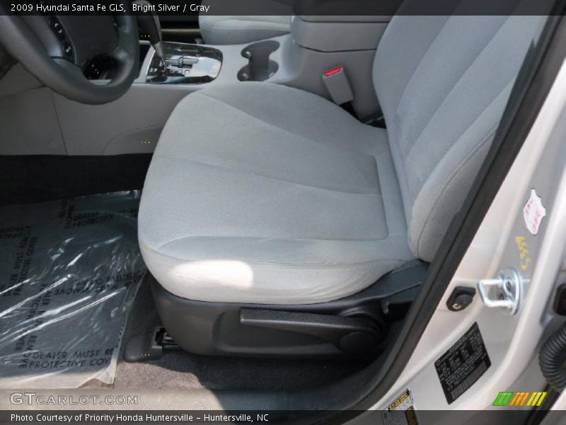 Bright Silver / Gray 2009 Hyundai Santa Fe GLS