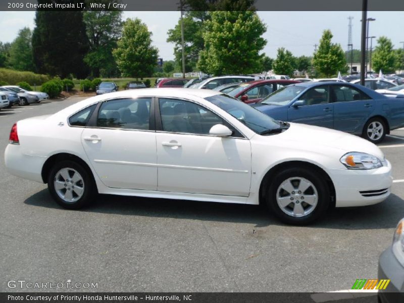 White / Gray 2009 Chevrolet Impala LT