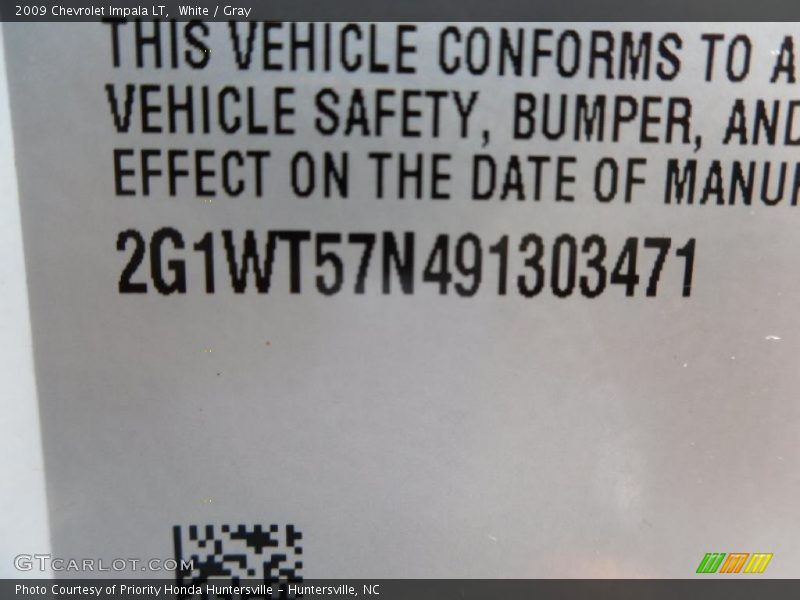White / Gray 2009 Chevrolet Impala LT