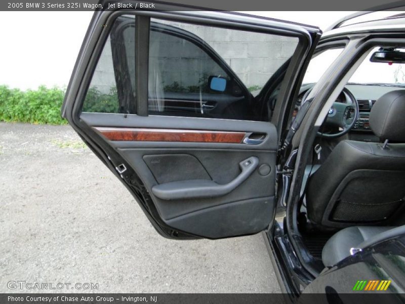 Jet Black / Black 2005 BMW 3 Series 325i Wagon