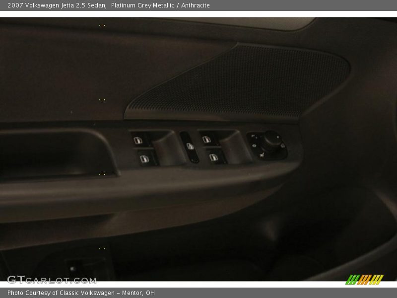 Platinum Grey Metallic / Anthracite 2007 Volkswagen Jetta 2.5 Sedan