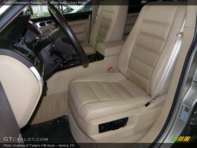 Wheat Beige / Pure Beige 2006 Volkswagen Touareg V8