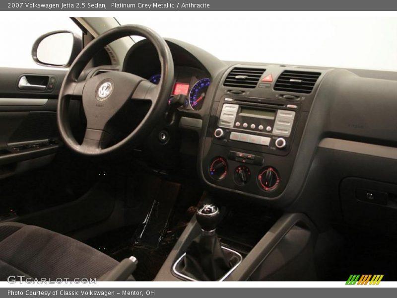 Platinum Grey Metallic / Anthracite 2007 Volkswagen Jetta 2.5 Sedan