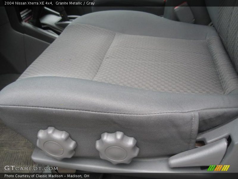 Granite Metallic / Gray 2004 Nissan Xterra XE 4x4