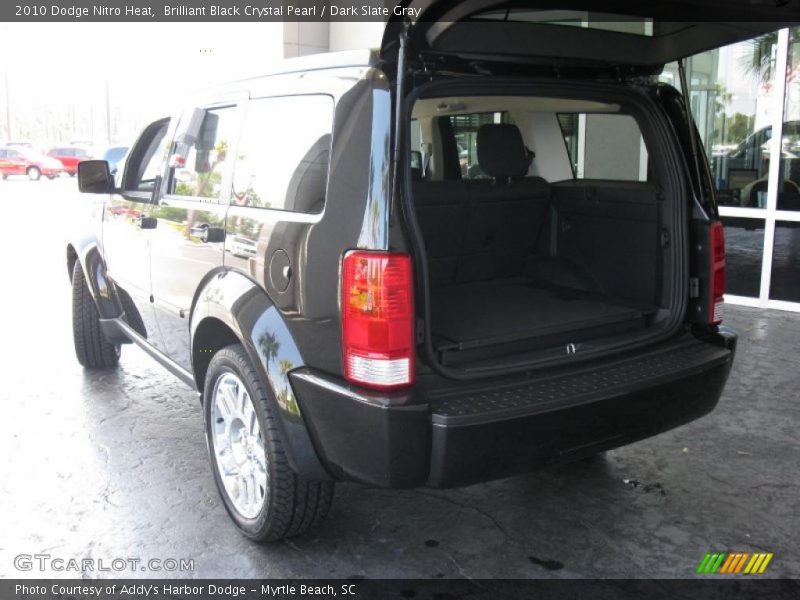 Brilliant Black Crystal Pearl / Dark Slate Gray 2010 Dodge Nitro Heat