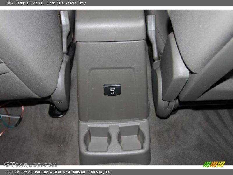 Black / Dark Slate Gray 2007 Dodge Nitro SXT