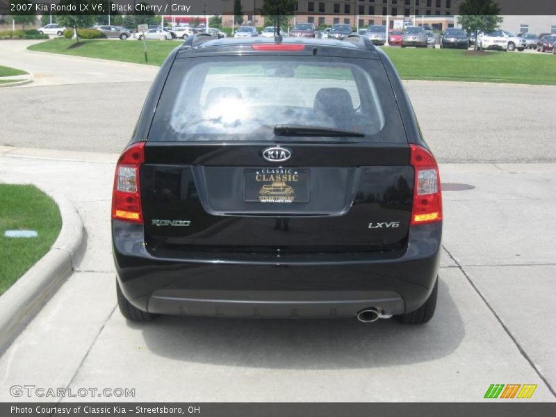 Black Cherry / Gray 2007 Kia Rondo LX V6
