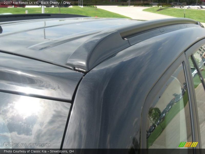 Black Cherry / Gray 2007 Kia Rondo LX V6