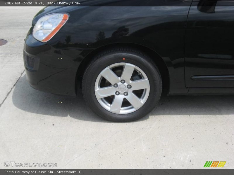 Black Cherry / Gray 2007 Kia Rondo LX V6