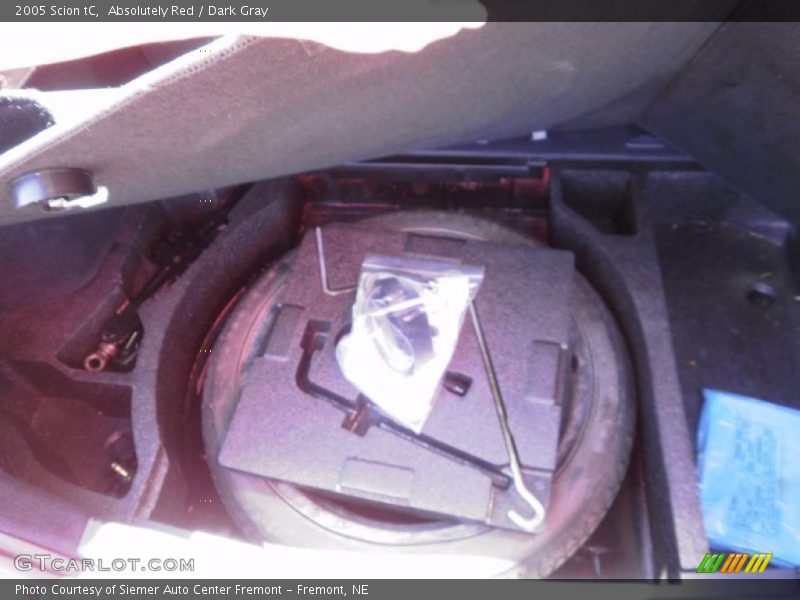 Absolutely Red / Dark Gray 2005 Scion tC