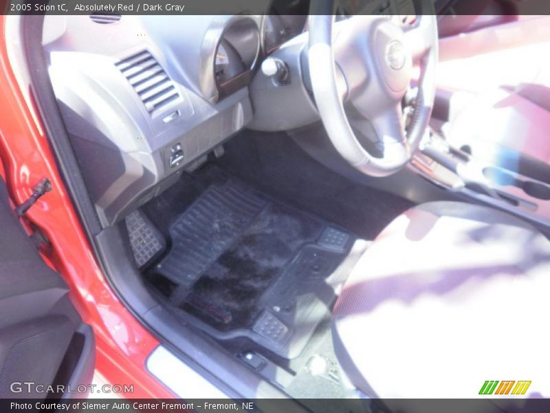 Absolutely Red / Dark Gray 2005 Scion tC
