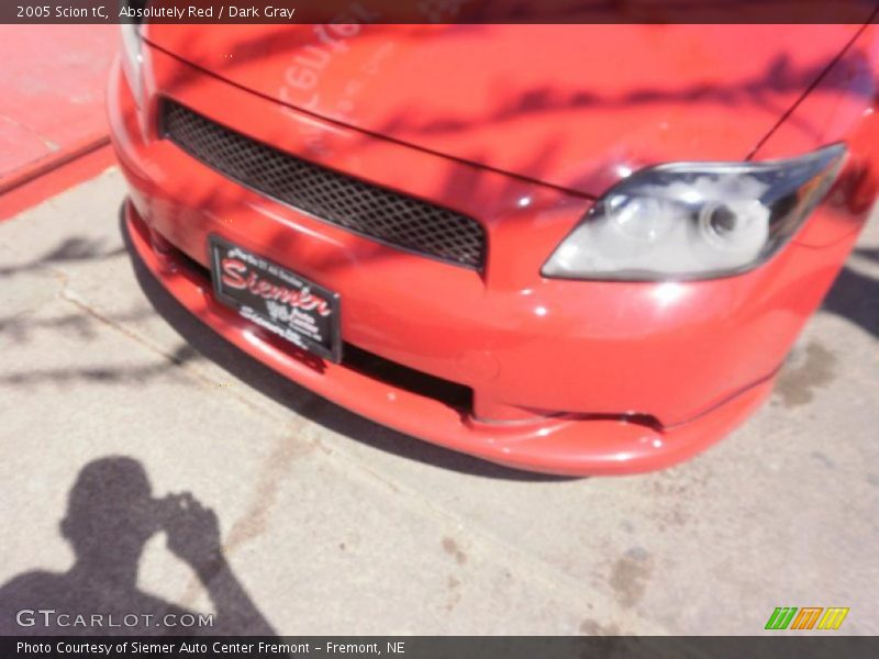 Absolutely Red / Dark Gray 2005 Scion tC