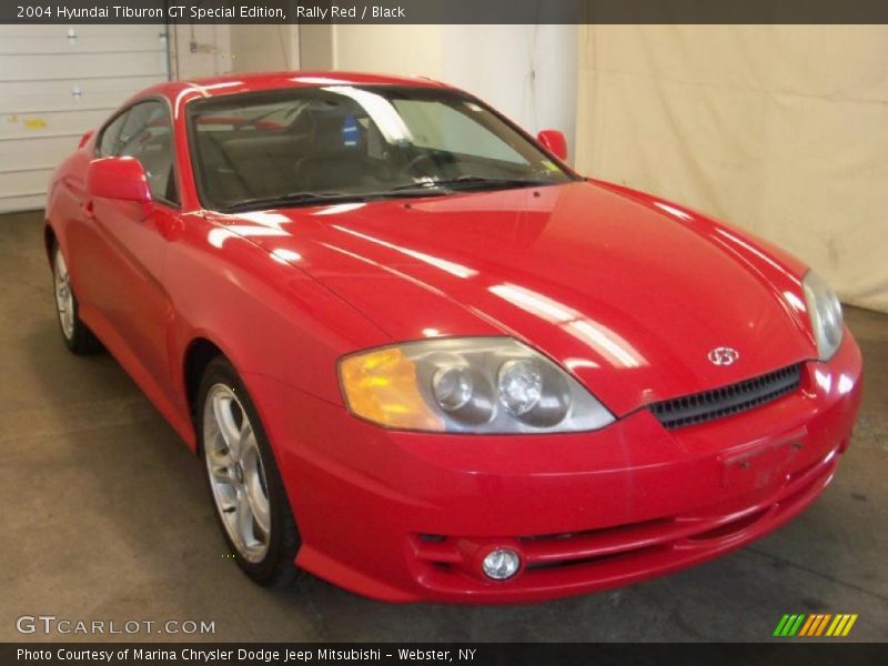 Rally Red / Black 2004 Hyundai Tiburon GT Special Edition
