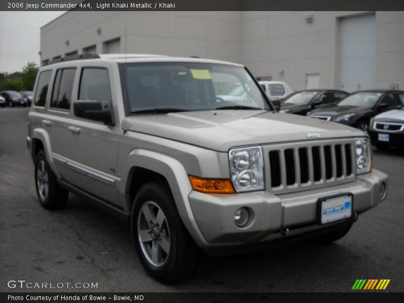Light Khaki Metallic / Khaki 2006 Jeep Commander 4x4