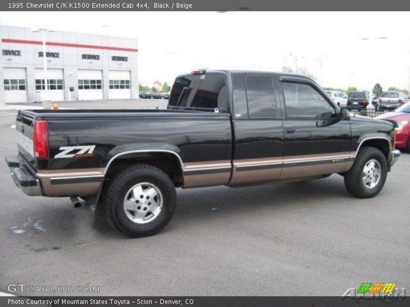 Black / Beige 1995 Chevrolet C/K K1500 Extended Cab 4x4