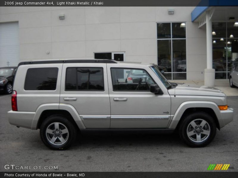 Light Khaki Metallic / Khaki 2006 Jeep Commander 4x4