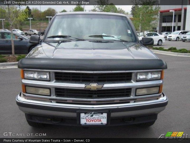 Black / Beige 1995 Chevrolet C/K K1500 Extended Cab 4x4