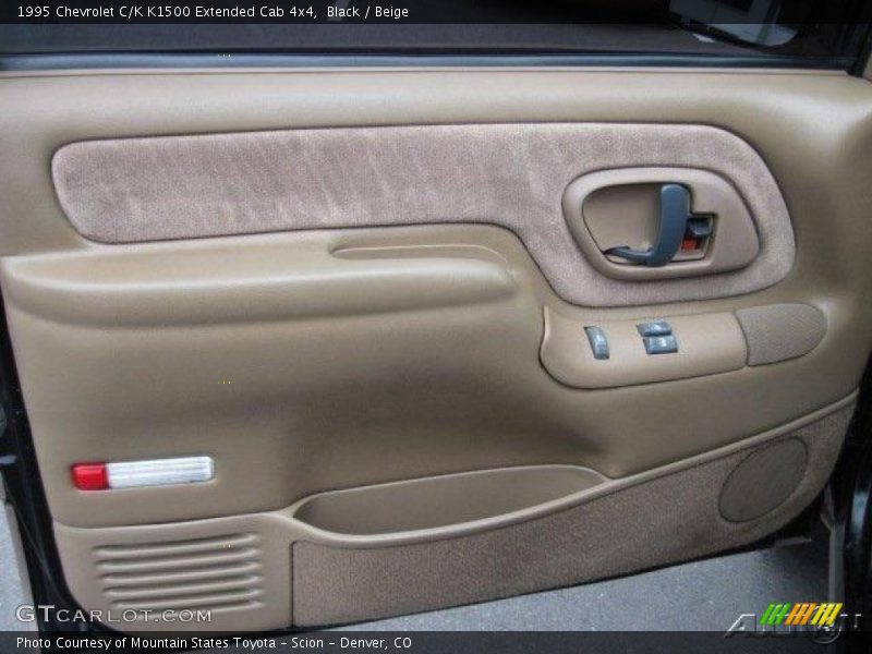 Black / Beige 1995 Chevrolet C/K K1500 Extended Cab 4x4
