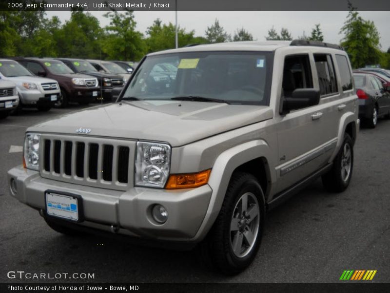 Light Khaki Metallic / Khaki 2006 Jeep Commander 4x4