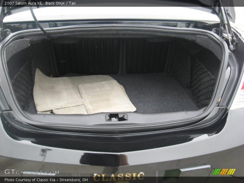Black Onyx / Tan 2007 Saturn Aura XE