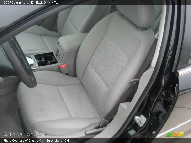Black Onyx / Tan 2007 Saturn Aura XE