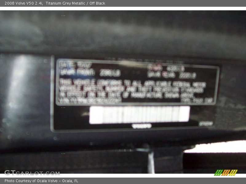 Titanium Grey Metallic / Off Black 2008 Volvo V50 2.4i