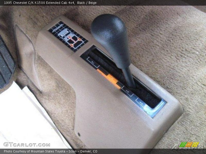 Black / Beige 1995 Chevrolet C/K K1500 Extended Cab 4x4