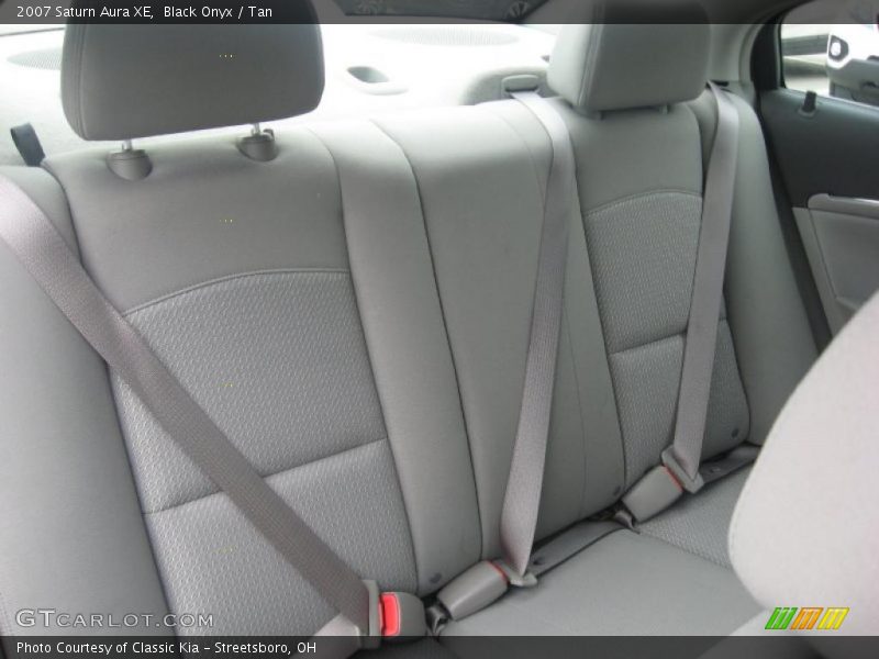 Black Onyx / Tan 2007 Saturn Aura XE