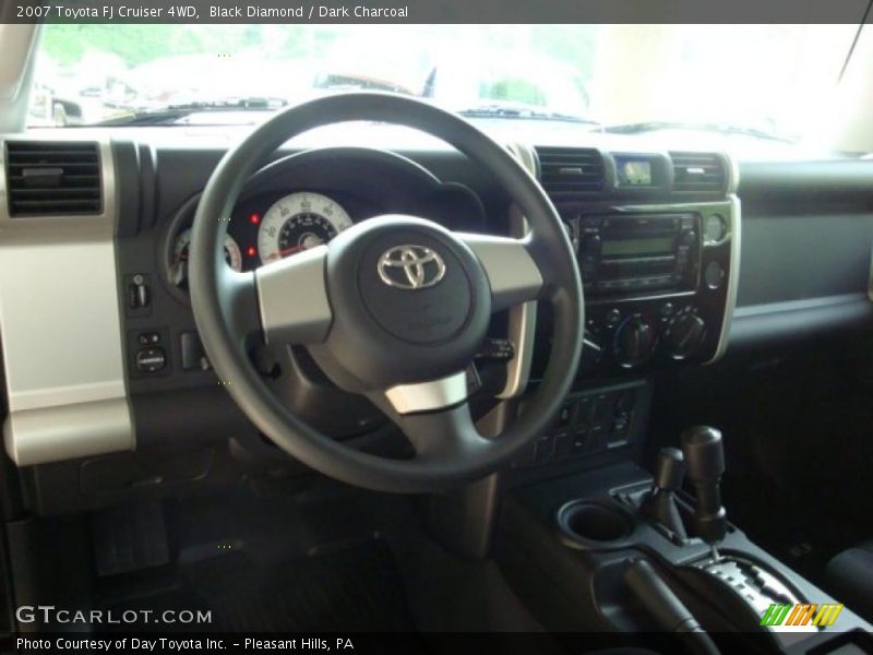 Black Diamond / Dark Charcoal 2007 Toyota FJ Cruiser 4WD