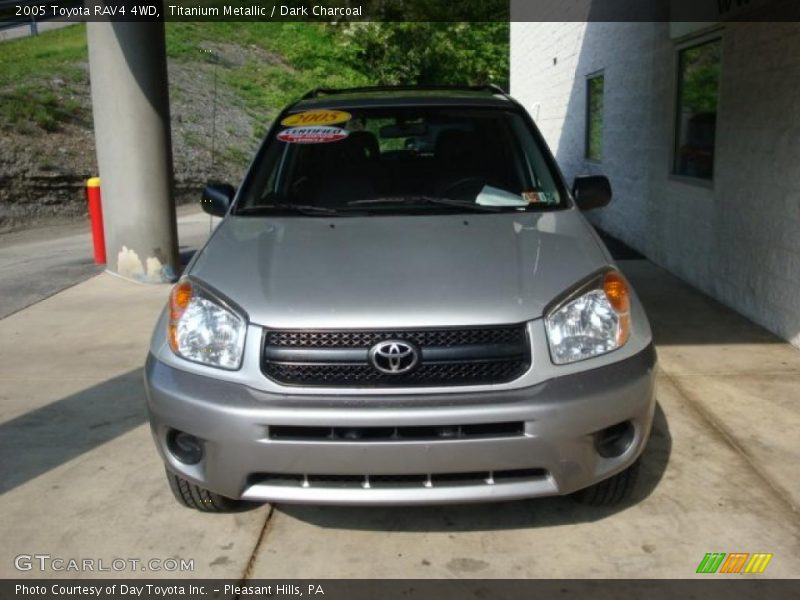 Titanium Metallic / Dark Charcoal 2005 Toyota RAV4 4WD