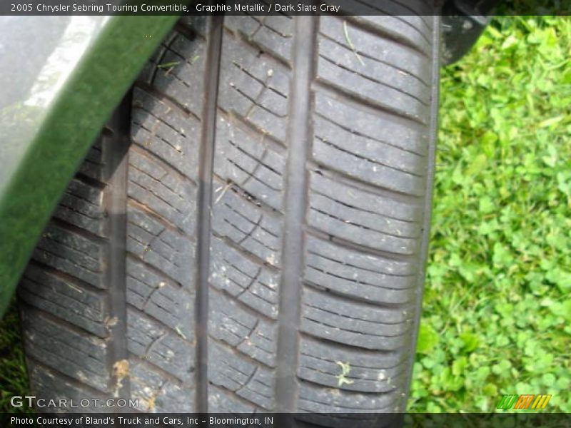 Graphite Metallic / Dark Slate Gray 2005 Chrysler Sebring Touring Convertible