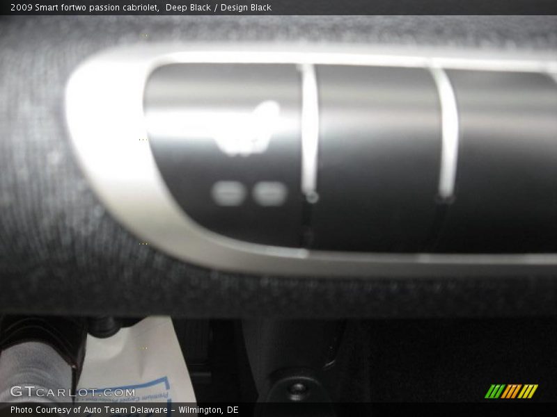 Deep Black / Design Black 2009 Smart fortwo passion cabriolet