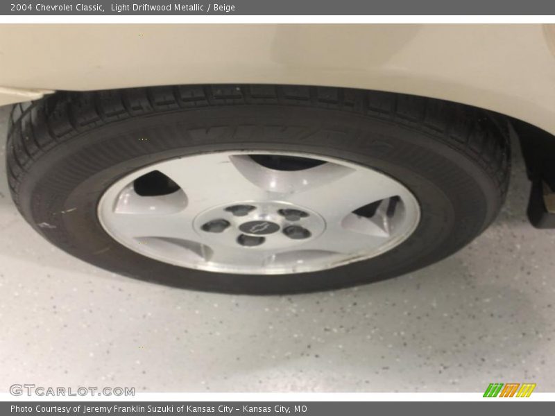 Light Driftwood Metallic / Beige 2004 Chevrolet Classic