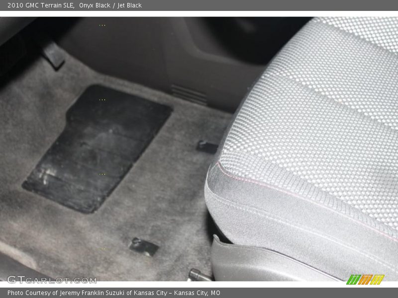 Onyx Black / Jet Black 2010 GMC Terrain SLE